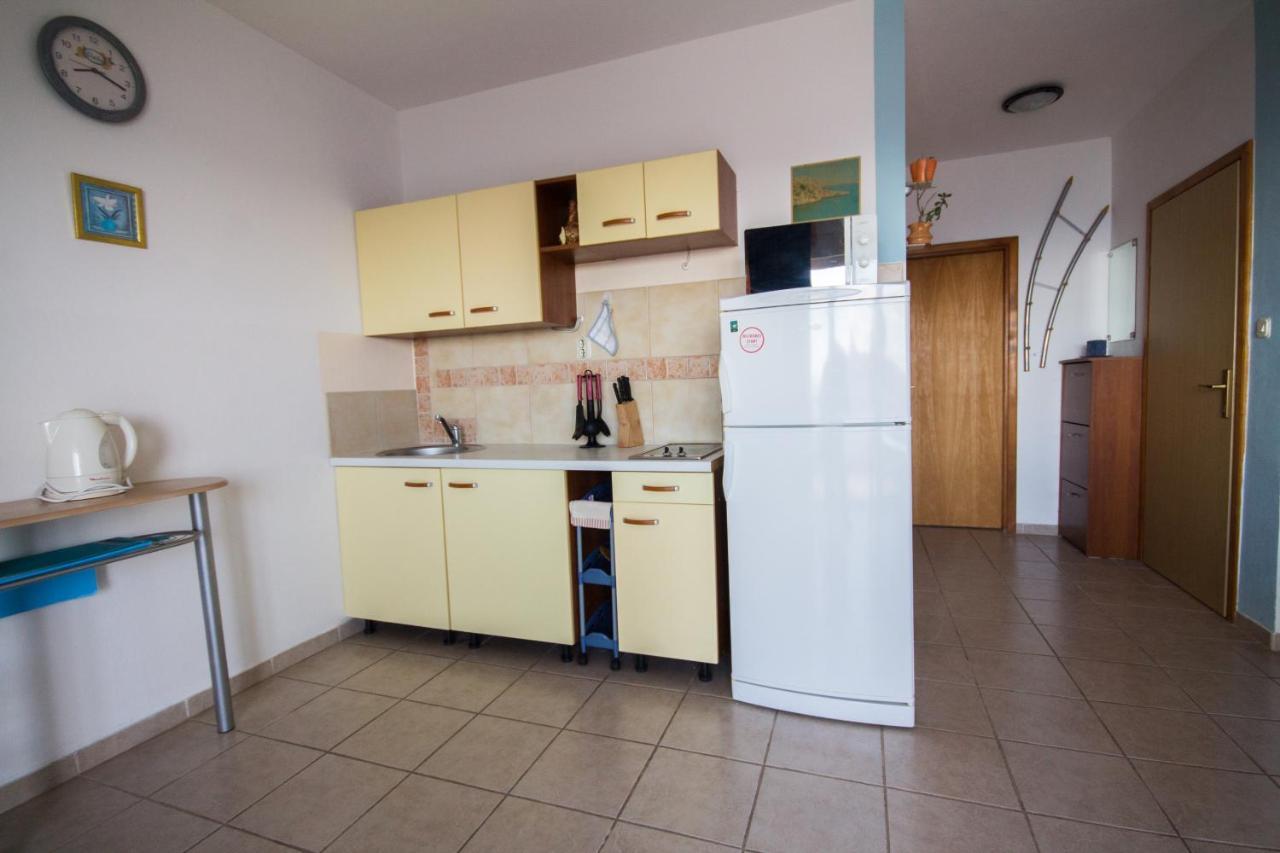 Apartments Jasna Трогир Екстериор снимка