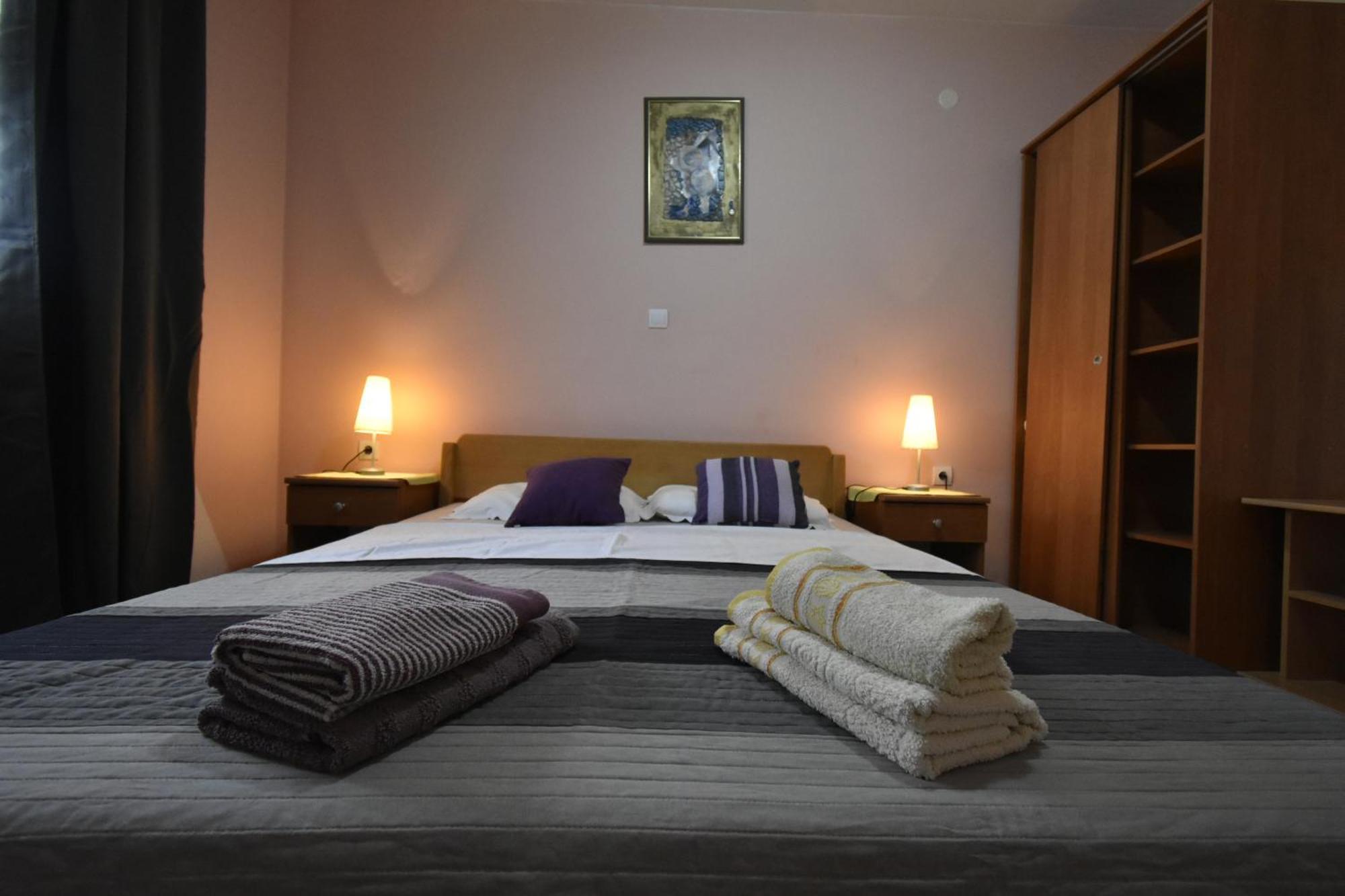 Apartments Jasna Трогир Екстериор снимка