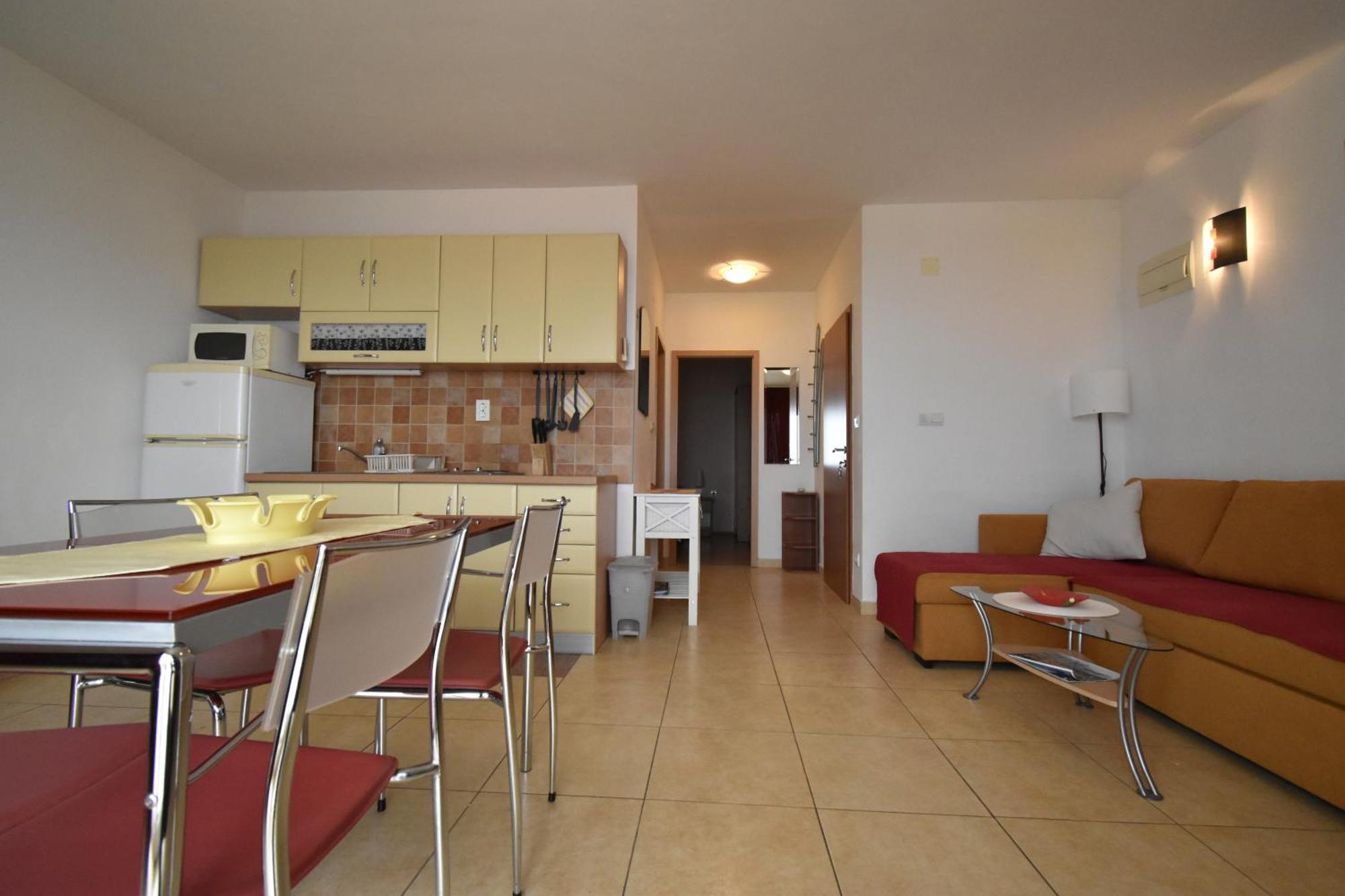 Apartments Jasna Трогир Екстериор снимка