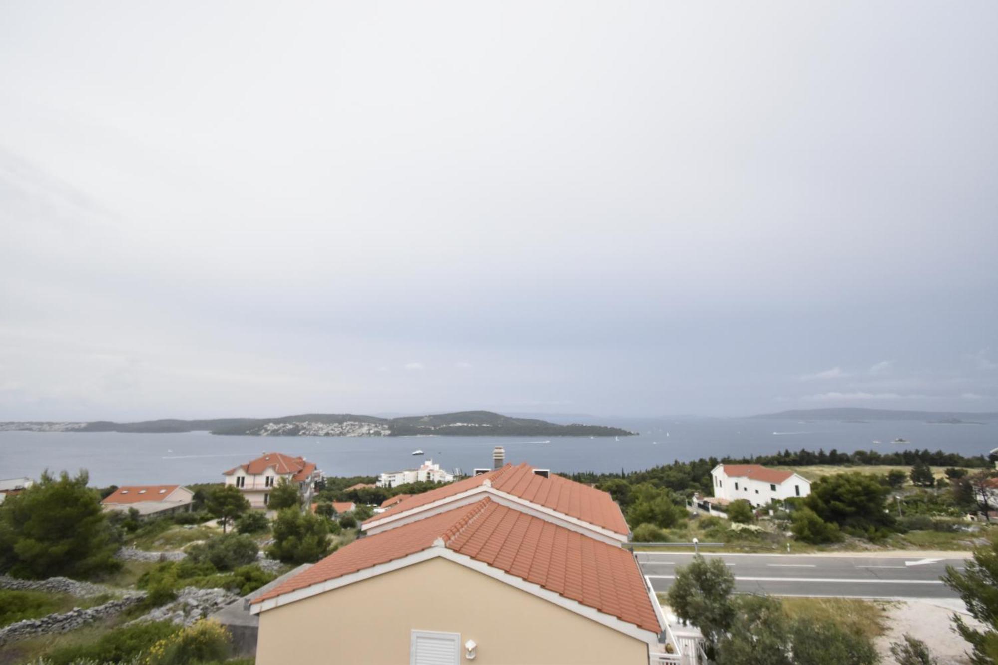 Apartments Jasna Трогир Екстериор снимка