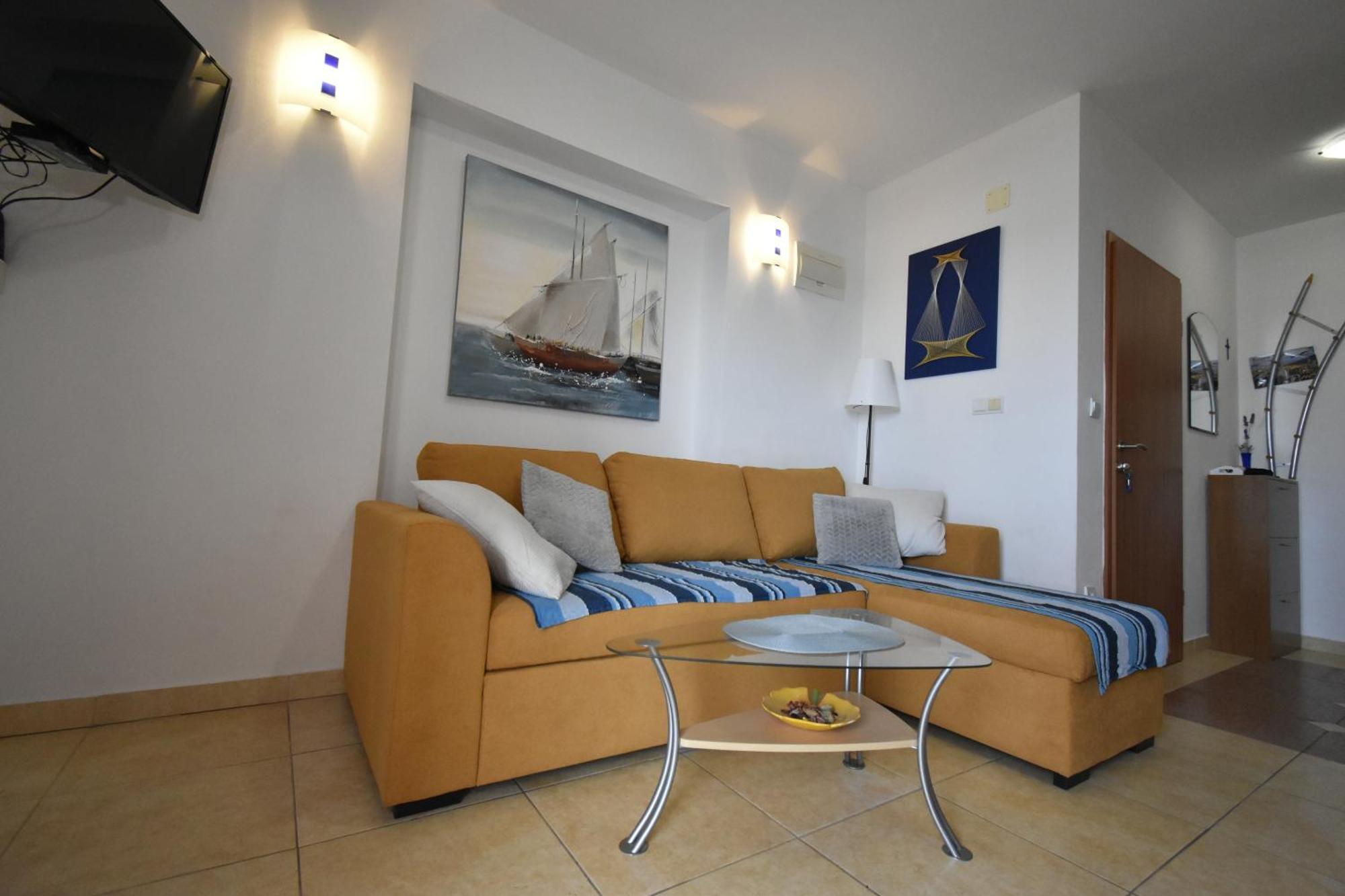 Apartments Jasna Трогир Екстериор снимка