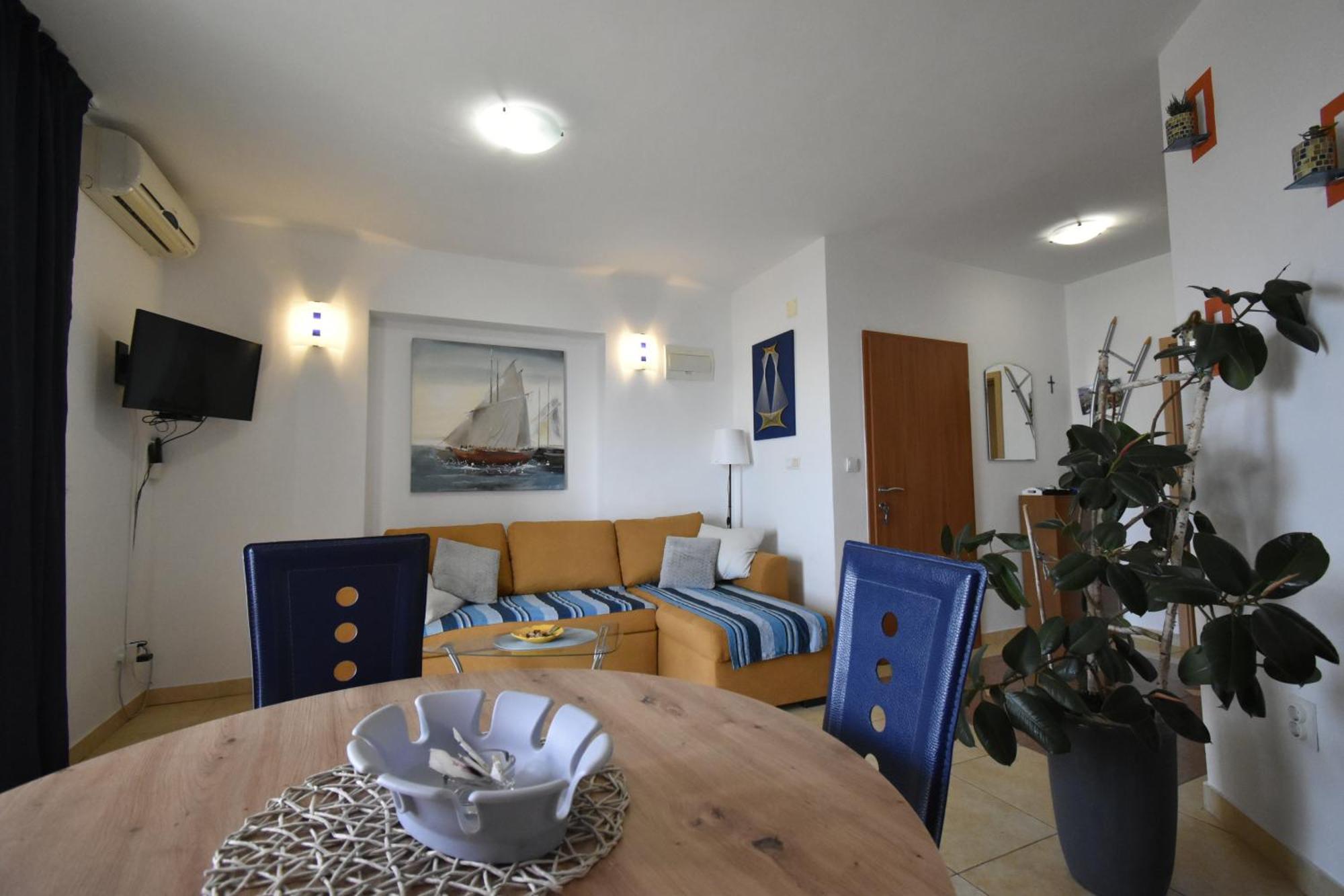 Apartments Jasna Трогир Екстериор снимка